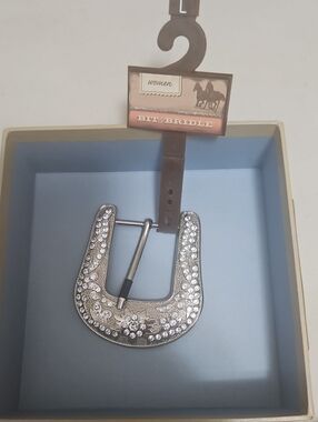 BIT BRIDLE SILVER W STONES NWT Size L 25$ TAG
